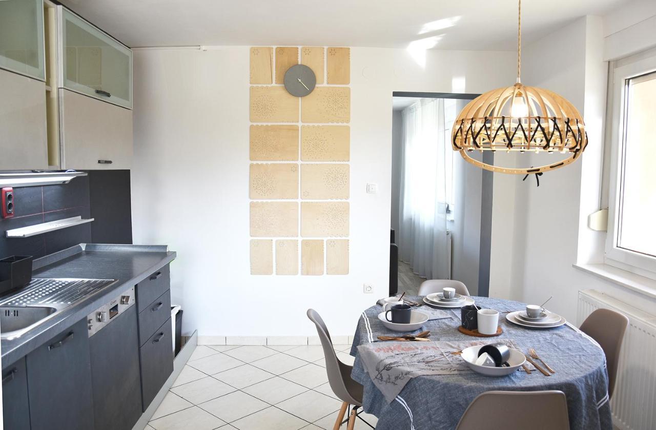 Lesnavesna Designer Apartment With A Garden Visoko  Buitenkant foto